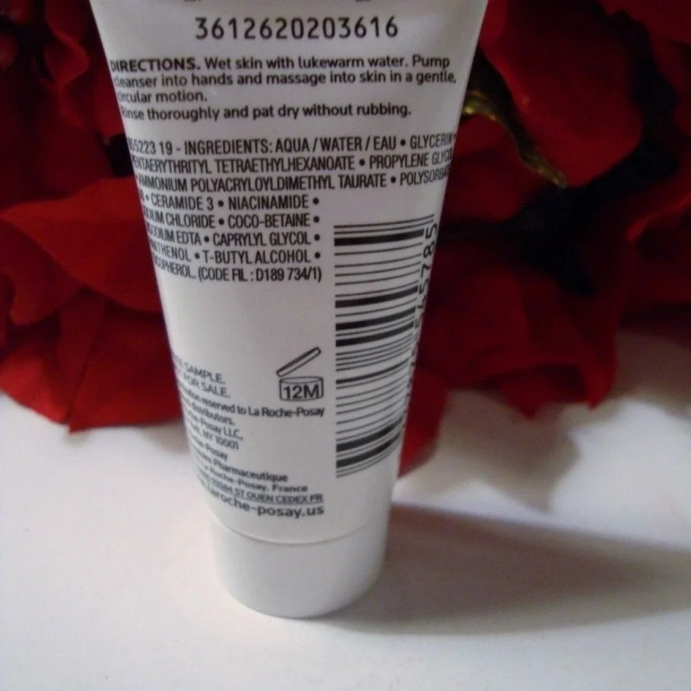 5 La Roche-posay Toleriane Hydrating Gentle Cleans